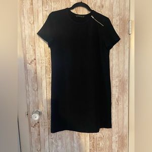 Zara Basic size medium black dress, pleated black detail, shift dress LBD, zip